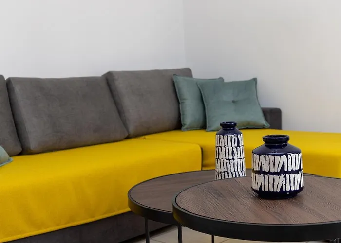 White Holidays Project Downtown *