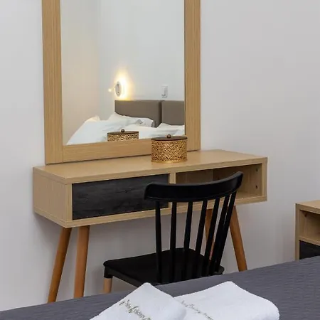 White Holidays Project Downtown * Tínos