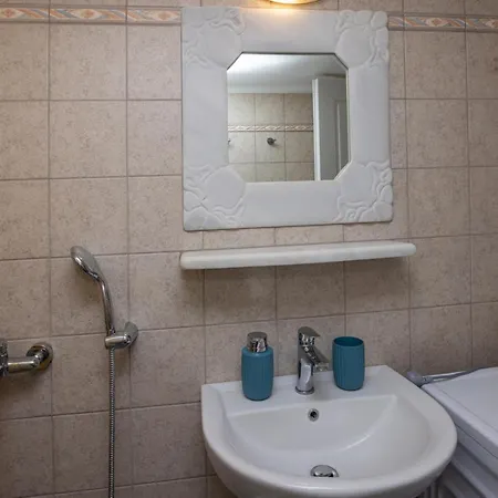 White Holidays Project Downtown