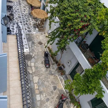 White Holidays Project Downtown * Tínos