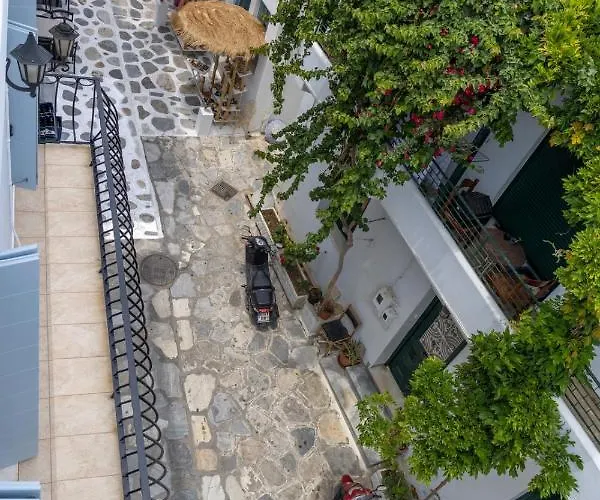 White Holidays Project Downtown * Tínos